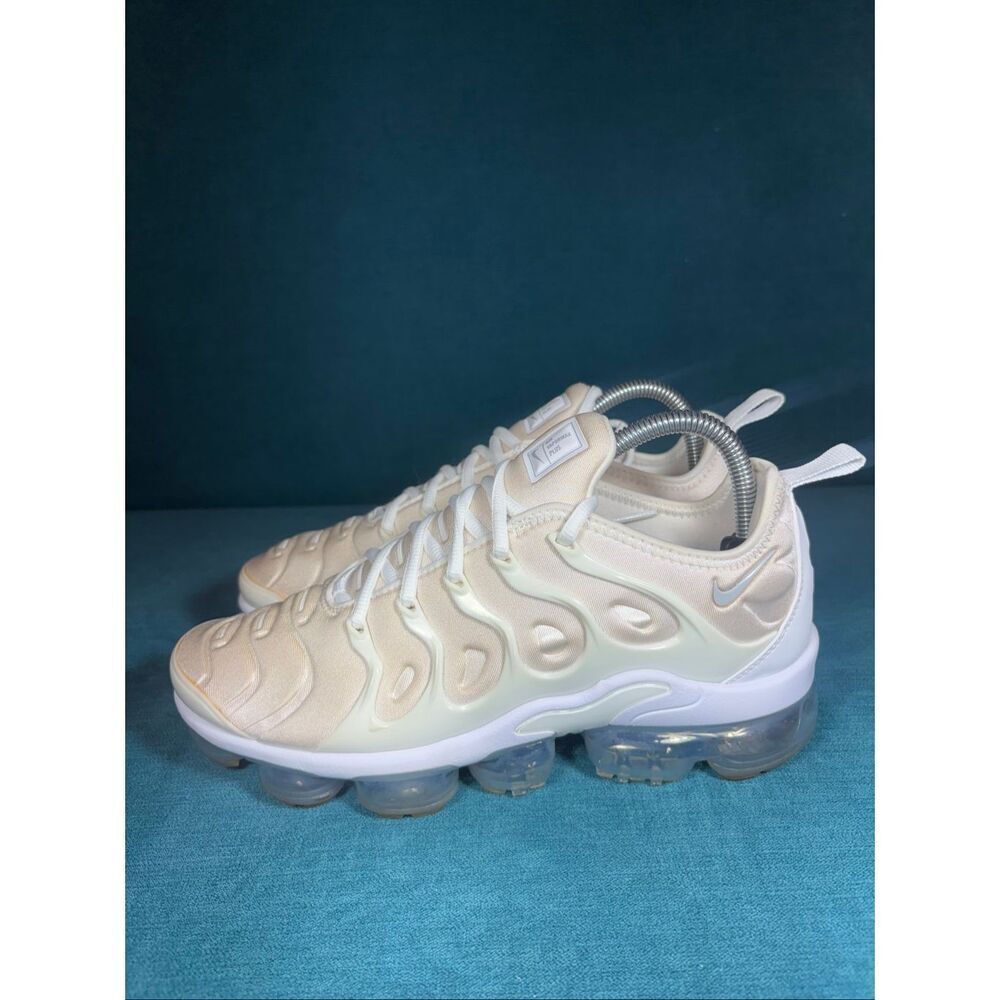 Nike Air VaporMax Plus Men's Size 7 / Women's Size 8.5
